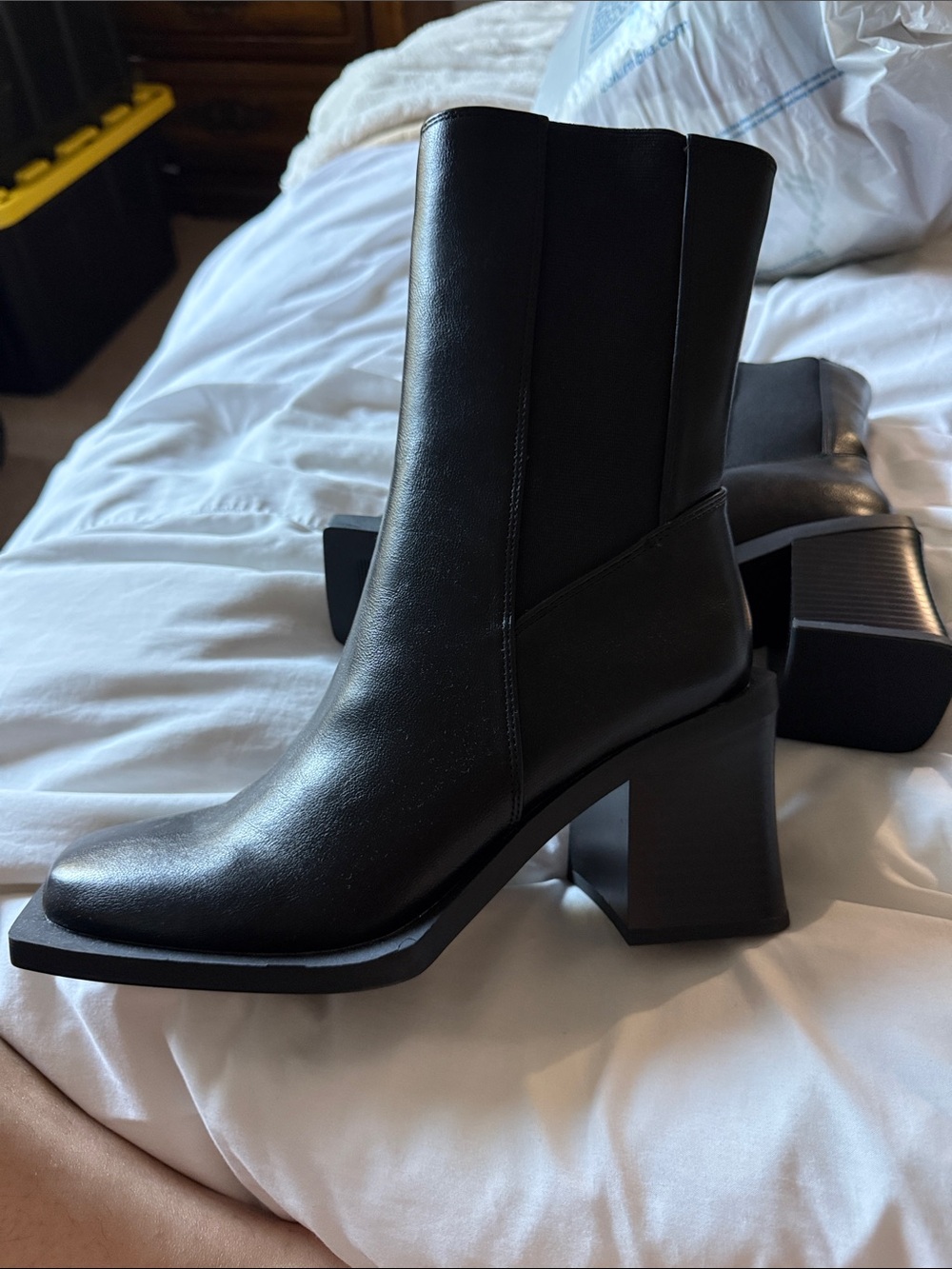 Black Mid-Calf Block Heel Boots — Minimal Leather Style NEW NO BOX